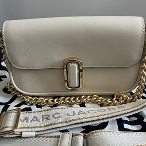 Marc Jacob’s mini ‘the J Marc’ bag